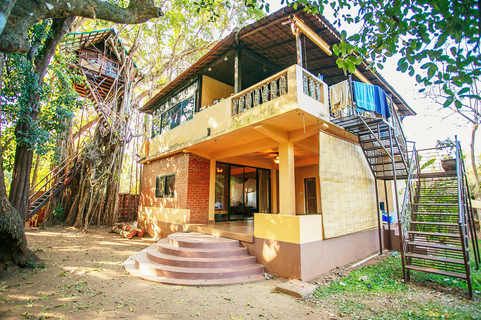 Guests at Samata holistic retreat, Goa, India