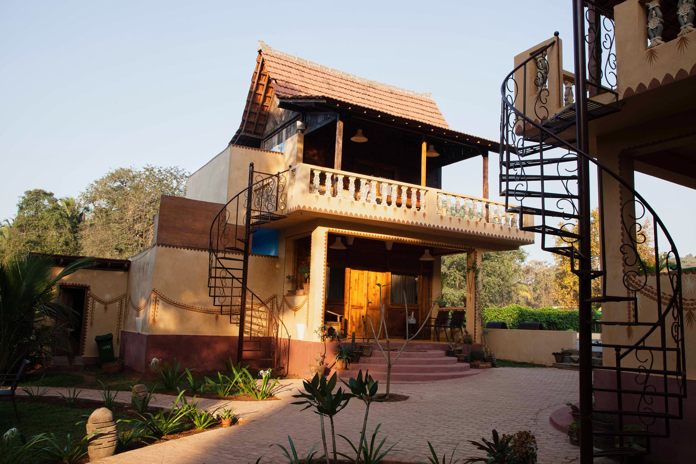 Community life at Samata retreat, Goa, India